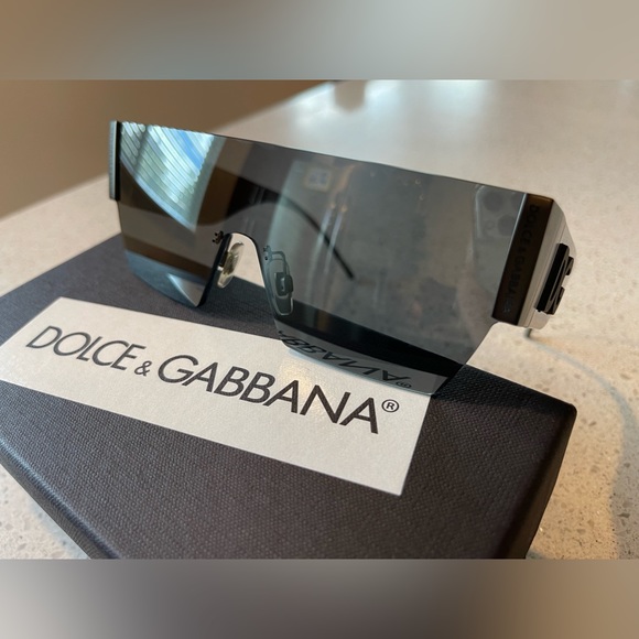 DOLCE&GABBANA DG2233 1286/6G UNISEX SHIELD SUNGLASSES - Picture 4 of 6